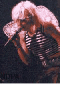gwenani.gif (42120 bytes)